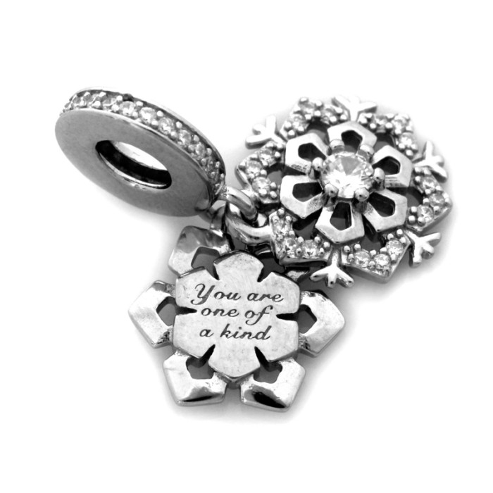 Zawieszka srebrna 925 beads charms do bransoletki śnieżynka z cyrkoniami Zawieszka srebrna 925 beads charms do bransoletki śnieżynka z cyrkoniami