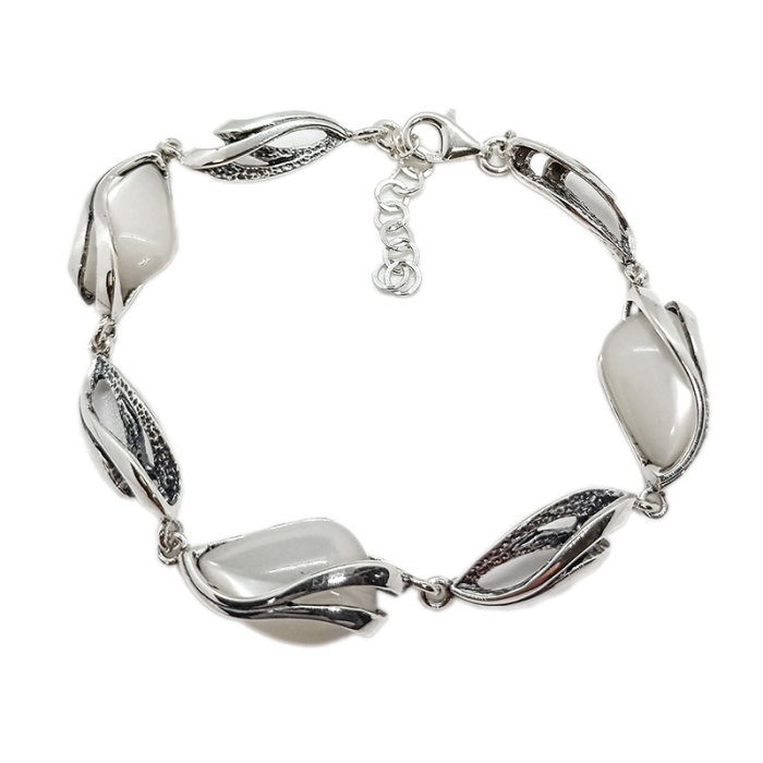 Srebrna bransoletka 925 elegancka z białymi kamieniami Srebrna bransoletka 925 elegancka z białymi kamieniami