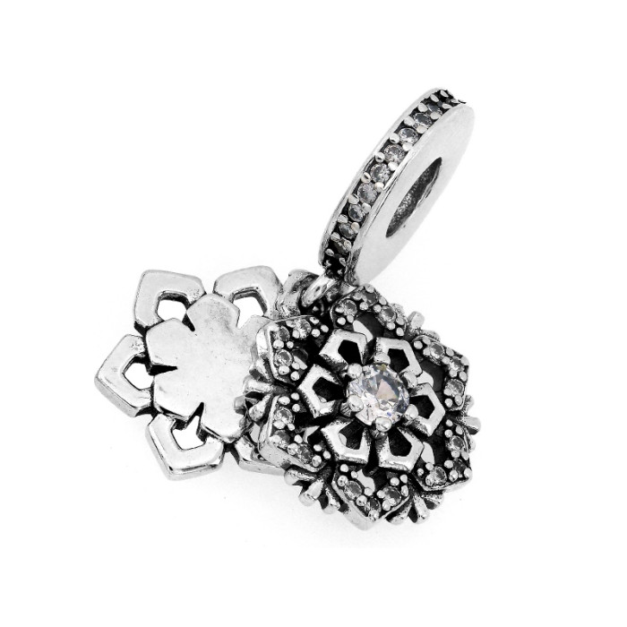 Srebrny charms zawieszka do bransoletki 925 śnieżynka z cyrkoniami Srebrny charms zawieszka do bransoletki 925 śnieżynka z cyrkoniami