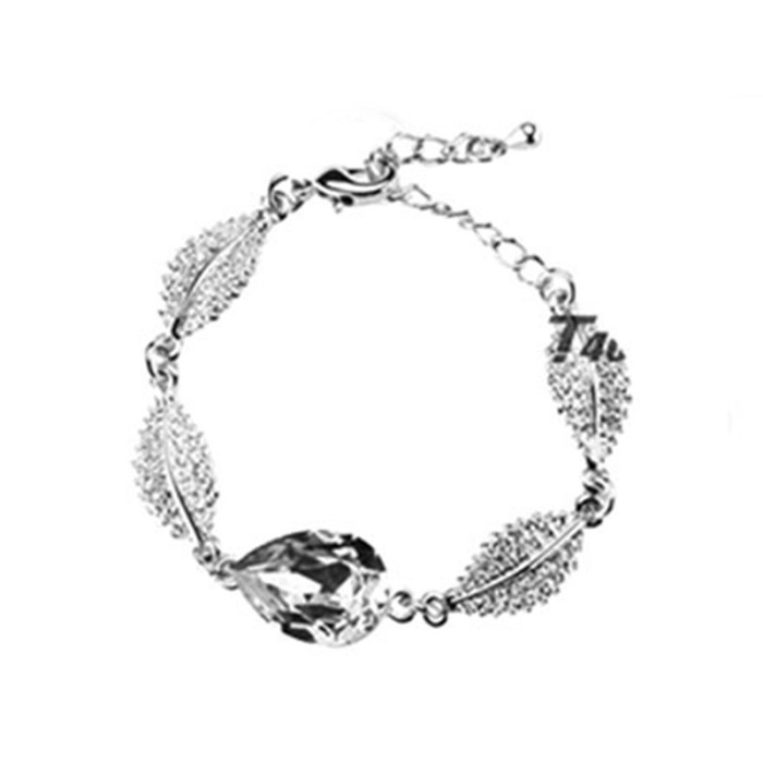Bransoletka z kryształową kroplą elegancki wzór liście z białymi cyrkoniami Bransoletka z kryształową kroplą elegancki wzór liście z białymi cyrkoniami