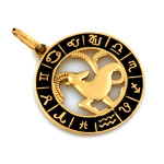 Zodiakalny złoty wisiorek 585 Koziorożec z czarną emalią astrologiczny 14k