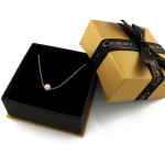 Minimalistyczny złoty naszyjnik 585 z frezowaną kulką długość 45cm 14k