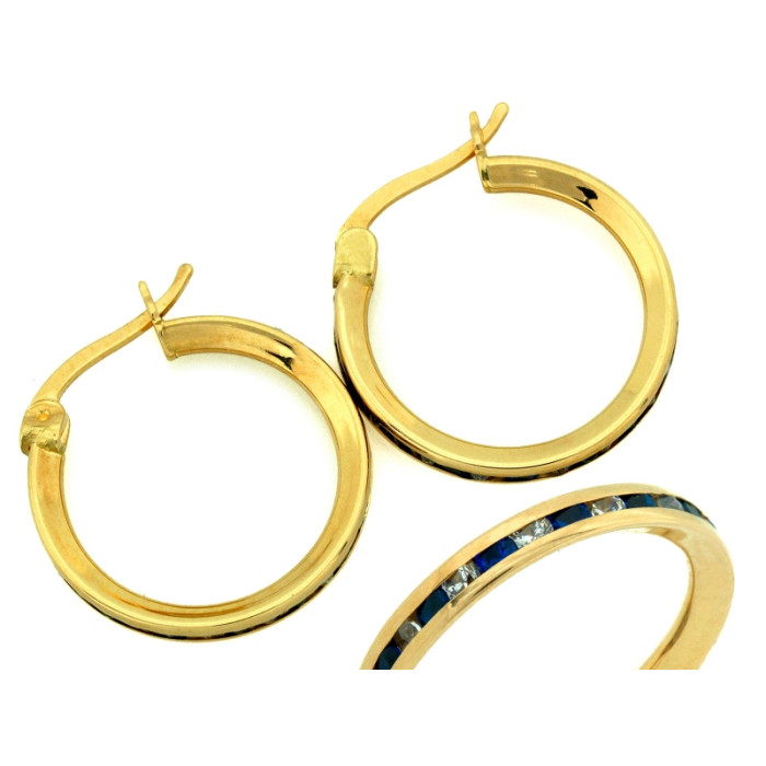 Złote kolczyki koła 585 z niebieskimi cyrkoniami, angielskie zapięcie 17mm 14k Złote kolczyki koła 585 z niebieskimi cyrkoniami, angielskie zapięcie 17mm 14k