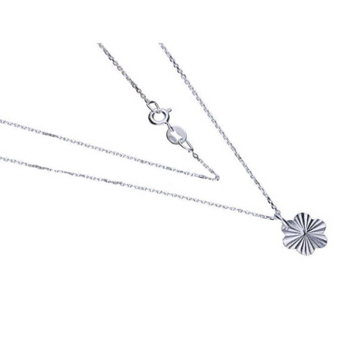 Srebrny naszyjnik 925 diamentowany kwiatuszek 1,61g Srebrny naszyjnik 925 diamentowany kwiatuszek 1,61g
