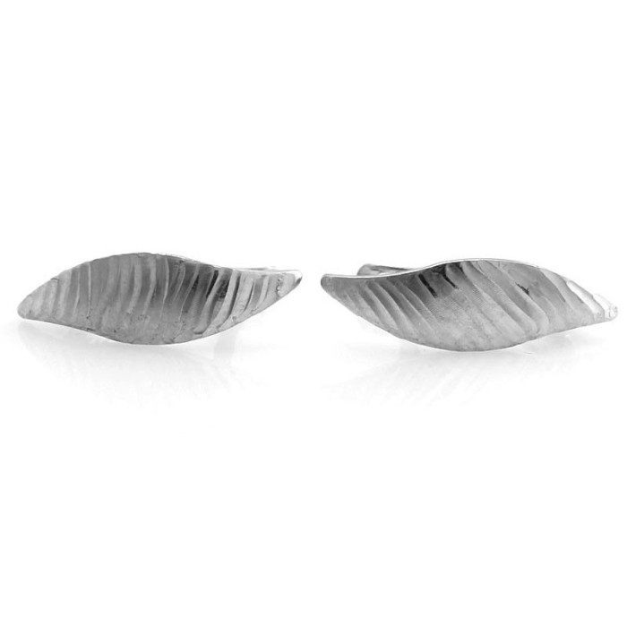 Srebrne kolczyki 925 eleganckie diamentowane 1,91g Srebrne kolczyki 925 eleganckie diamentowane 1,91g