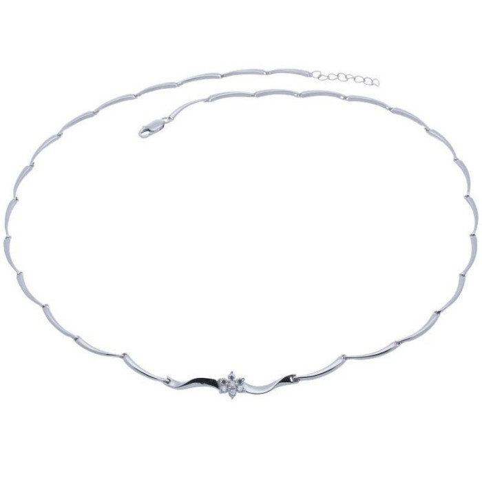 Srebrny naszyjnik 925 kwiatuszek z cyrkoniami 9,30g Srebrny naszyjnik 925 kwiatuszek z cyrkoniami 9,30g