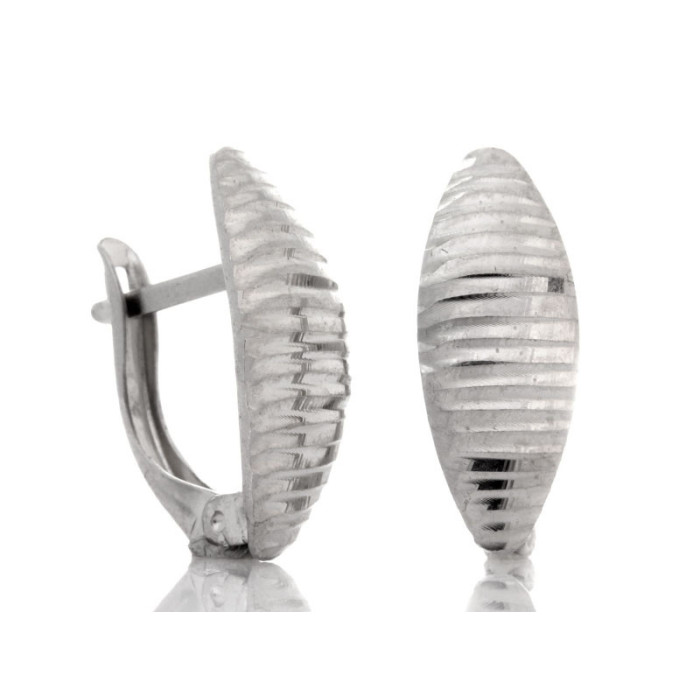 Srebrne kolczyki 925 eleganckie owalne 2,08g Srebrne kolczyki 925 eleganckie owalne 2,08g