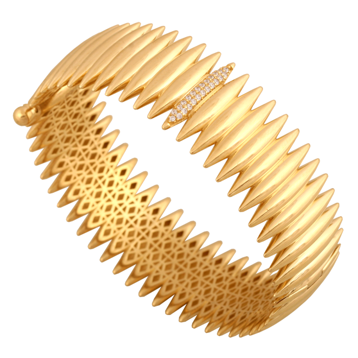 Złota bransoletka 585 bangle z cyrkoniami 27.6 g Złota bransoletka 585 bangle z cyrkoniami 27.6 g